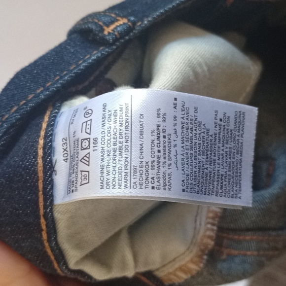 40 x 32 Old Navy Dark Wash Jeans - Athletic Built-In Flex NWOT - Picture 8 of 10